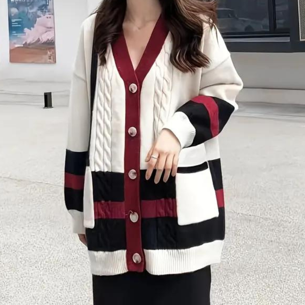 Dames gebreid vest met knopen in crème, navy en bordeaux oversized cardigan met kleuraccenten