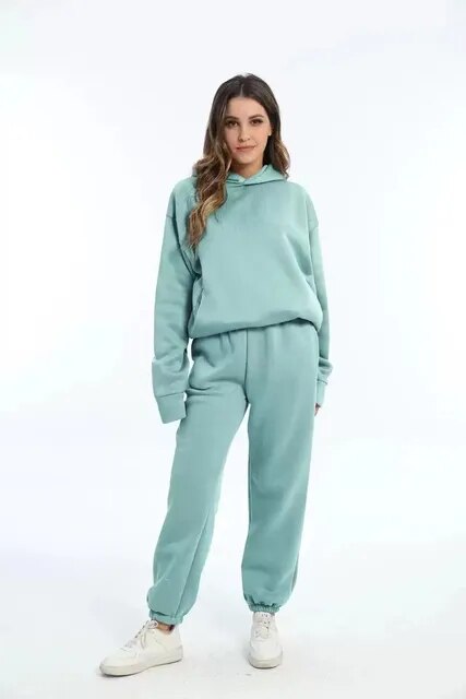 Dames loungepak met hoodie en joggingbroek in diverse kleuren – comfortabele set voor thuis of onderweg