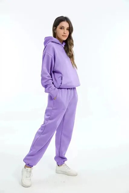 Dames loungepak met hoodie en joggingbroek in diverse kleuren – comfortabele set voor thuis of onderweg