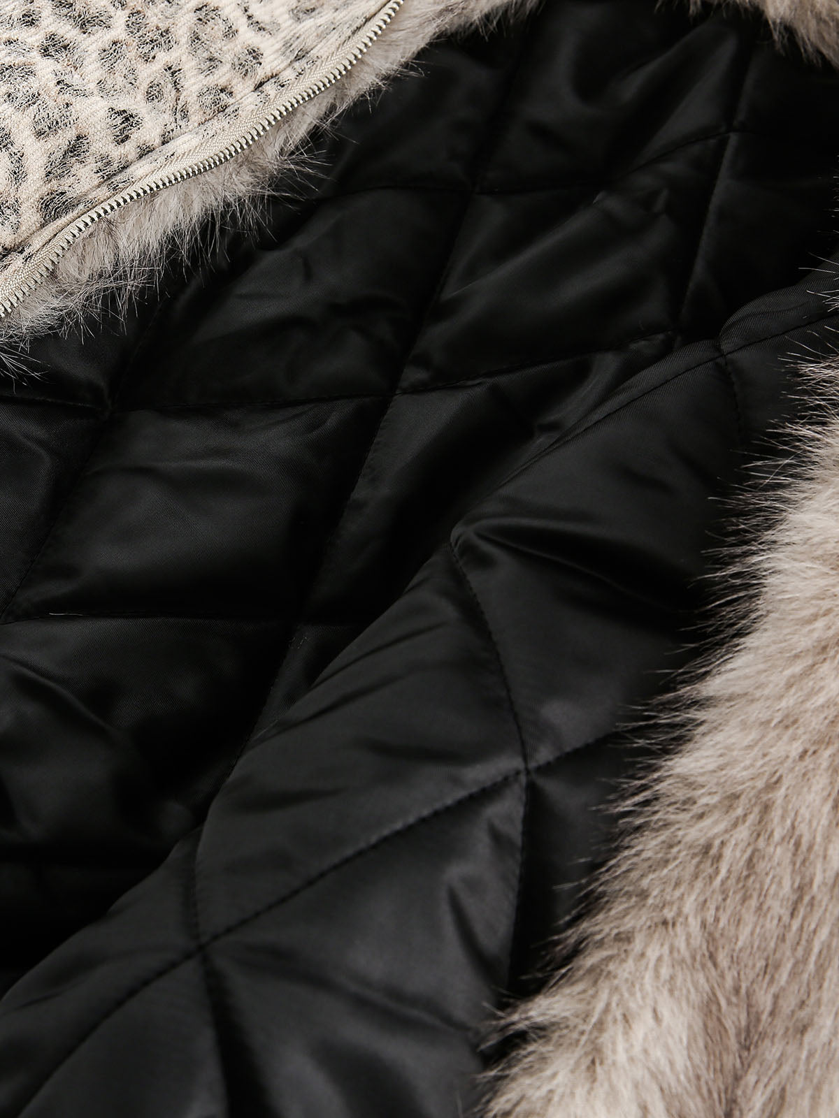 Heren winterjas met capuchon en imitatiebont voering – warme bomberjas in streetwear stijl met stoere vintage look en praktische zakken