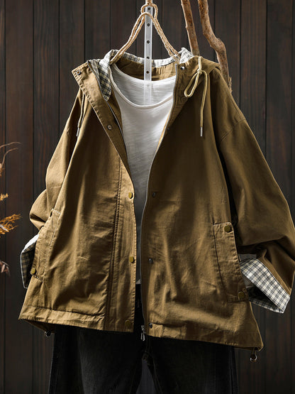 Dames casual tussenjas met capuchon en ruitvoering – comfortabele lichtgewicht jas voor herfst, lente en frisse dagen