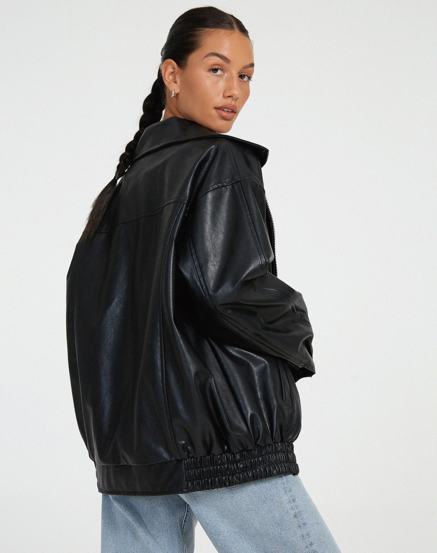 Dames oversized leren jas met brede kraag en elastische boorden in diverse kleuren – stoer & stijlvol gecombineerd