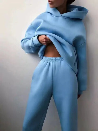 Dames loungepak met hoodie en joggingbroek in diverse kleuren – comfortabele set voor thuis of onderweg
