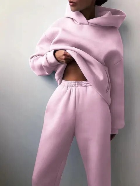 Dames loungepak met hoodie en joggingbroek in diverse kleuren – comfortabele set voor thuis of onderweg