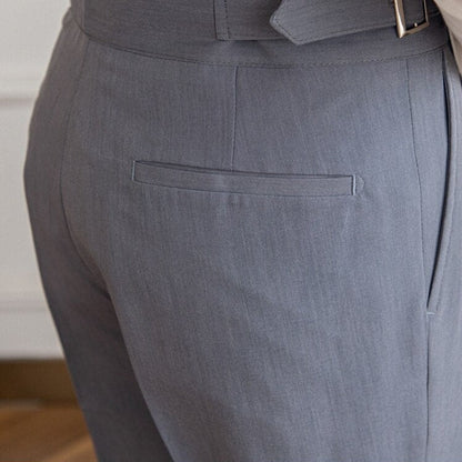 Elegante heren pantalon met hoge taille en plooien – nette zakelijke broek voor formele gelegenheden en stijlvolle outfits