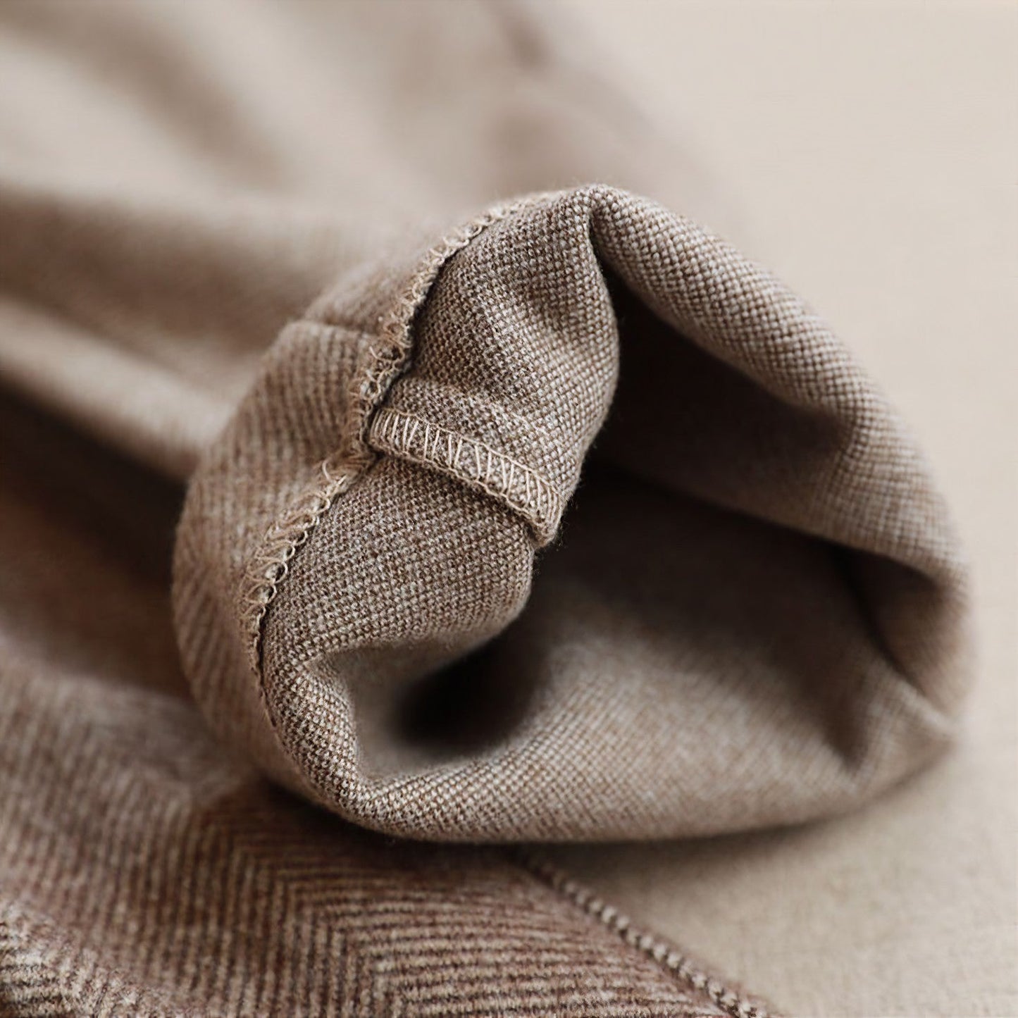 Heren wollen broek met rechte pijpen – warm, tijdloos en ideaal voor herfst en winter in diverse kleuren