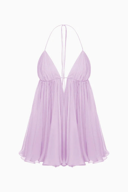 Dames halter zomerjurk met wijde rok in diverse kleuren – licht, vrouwelijk en ideaal voor warme dagen