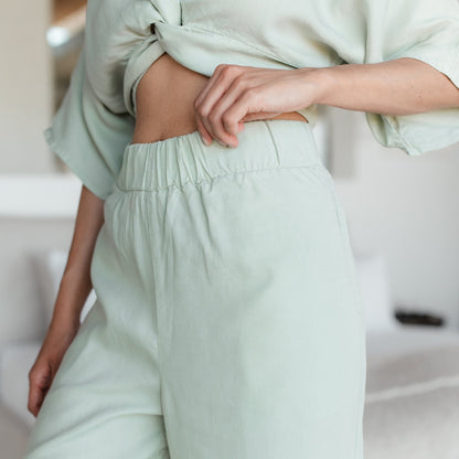Dames linnen broek met wijde pijpen – luchtig, comfortabel en ideaal voor lente en zomer in diverse kleuren