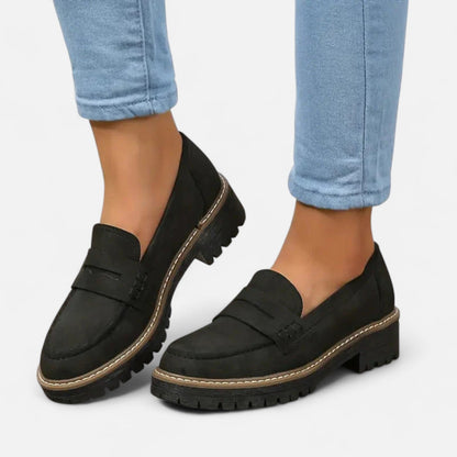 Dames loafers in diverse kleuren – trendy instappers met chunky zool en tijdloos design