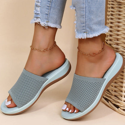 Dames slippers in diverse kleuren – comfortabele instappers met ademend bovenwerk
